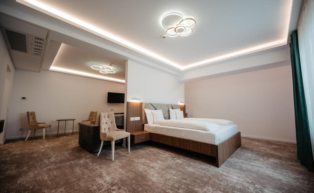 Hotel Ariata Scheia Extérieur photo