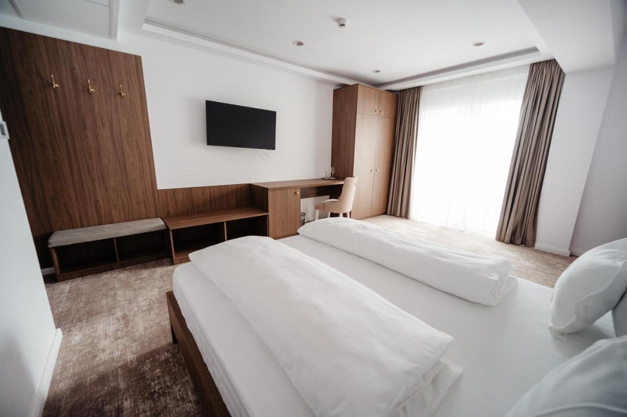 Hotel Ariata Scheia Extérieur photo