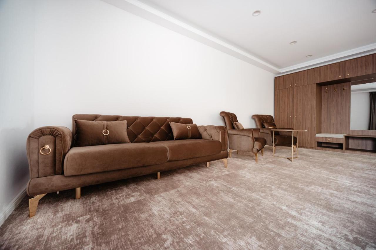 Hotel Ariata Scheia Extérieur photo